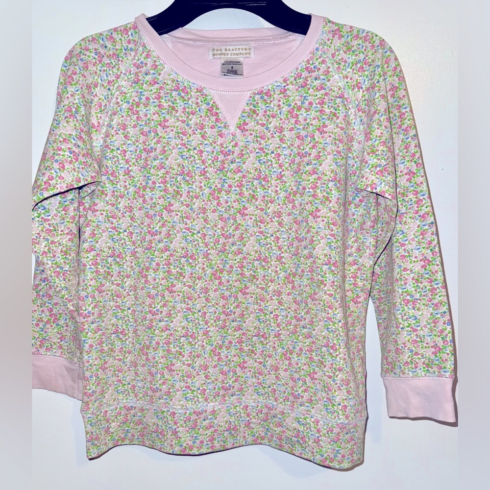 The Beaufort Bonnet Company Cassidy Crewneck Mary Mac Micro Floral 8 Pink Top